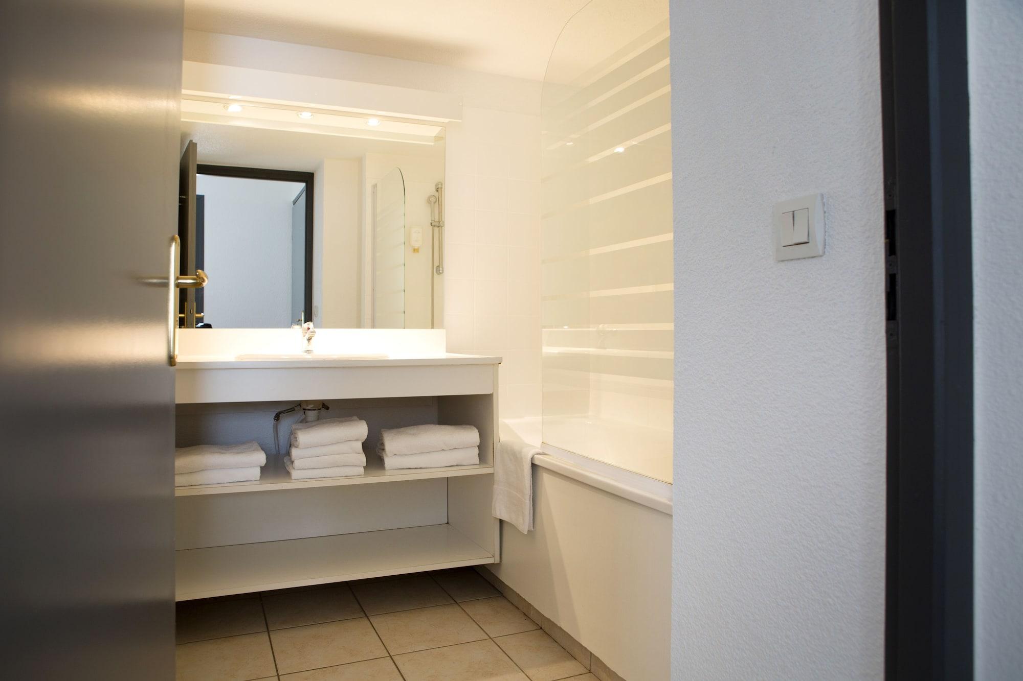 Comfort Aparthotel Divonne La Versoix Luaran gambar