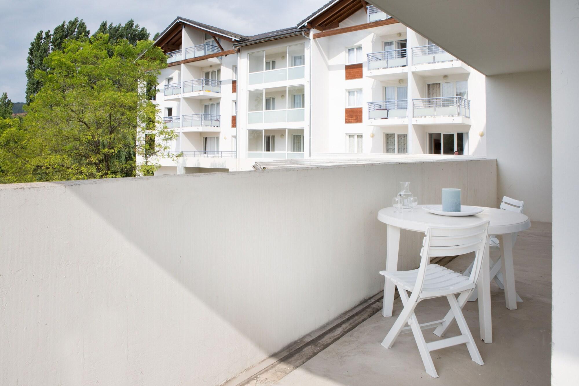 Comfort Aparthotel Divonne La Versoix Luaran gambar